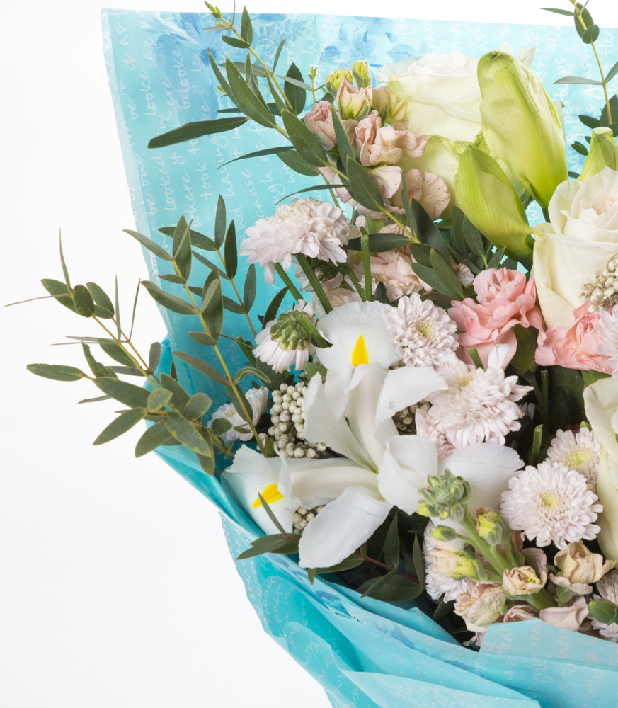 Букет с пионовидной розой и гиппеаструмом