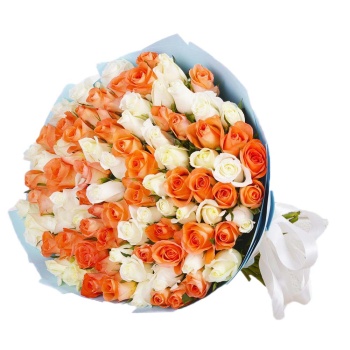 Букет из 101 белой и оранжевой розы