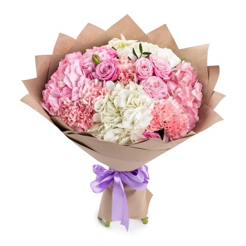 Букет из роз, гортензий и гвоздик