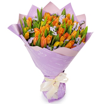 Букет из 51 оранжевого тюльпана