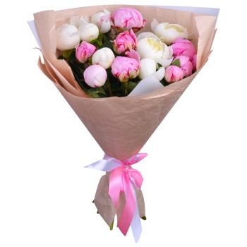 Букет из 15 разноцветных пионов